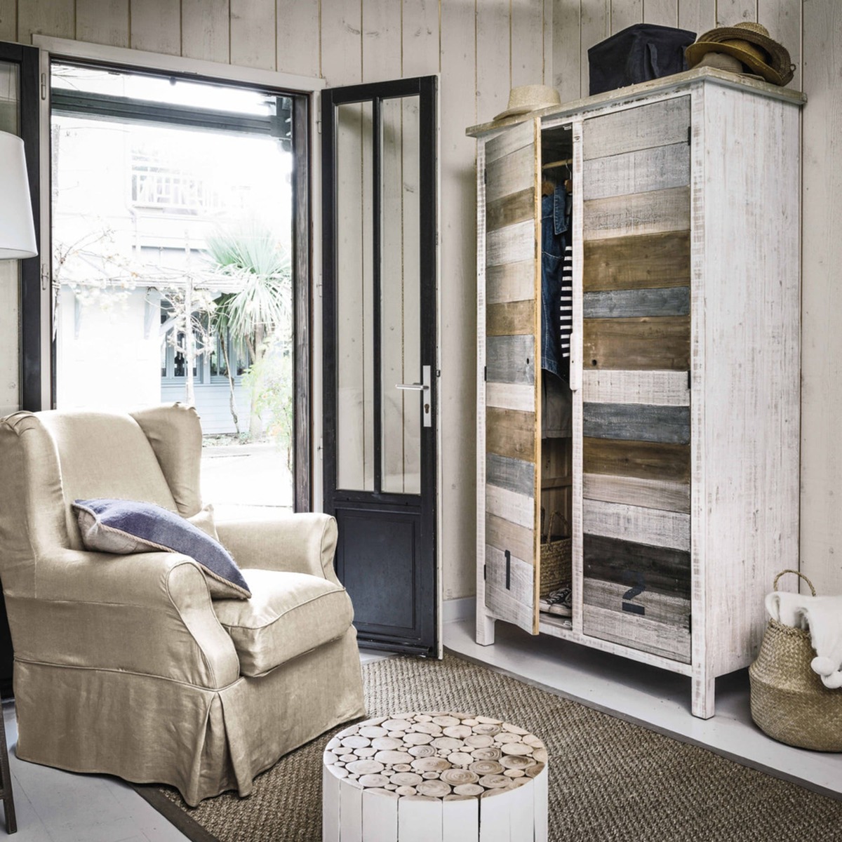 Eucalyptus Side Table in White – image 8