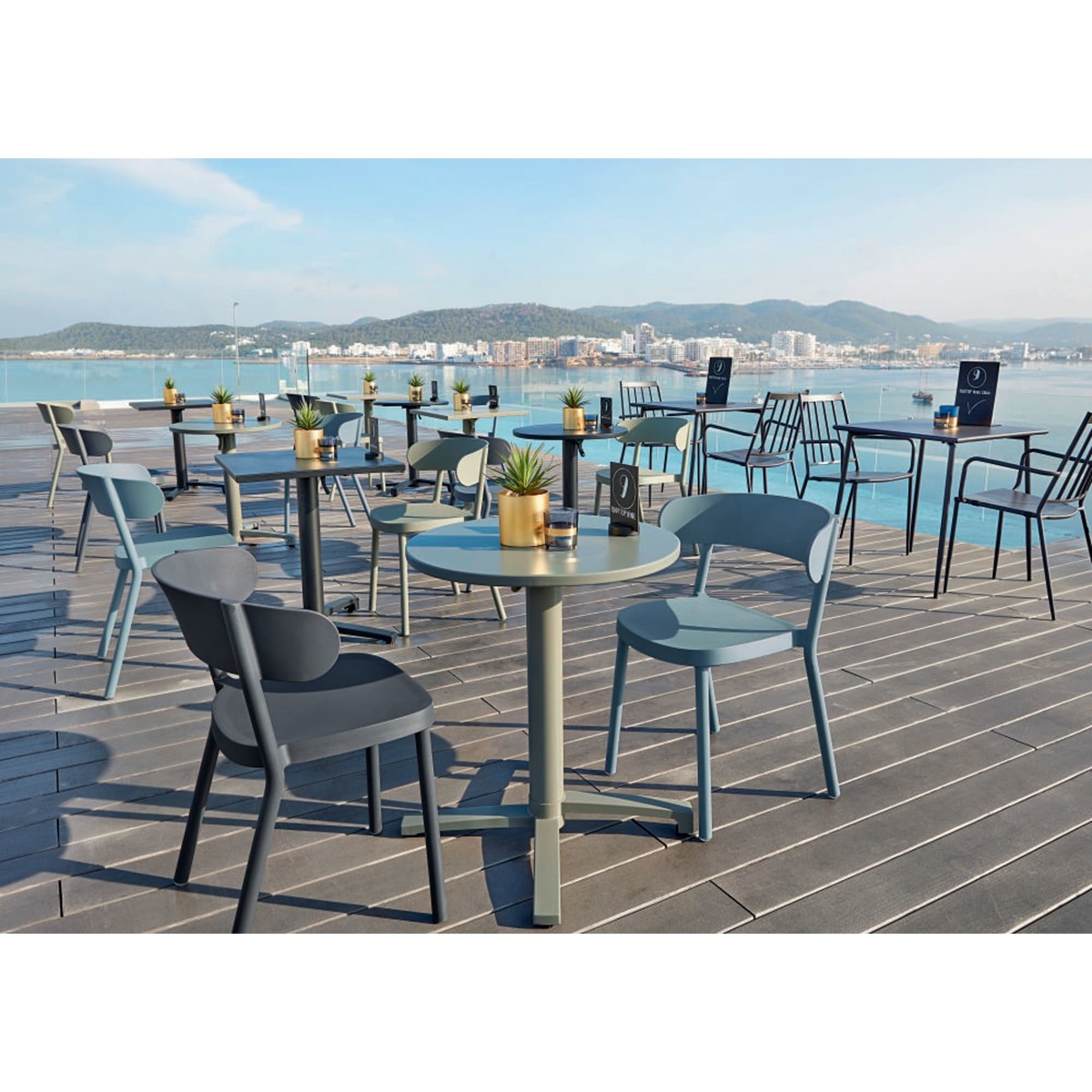 Professional Khaki Metal Garden Table D60 Pia Pro – image 6