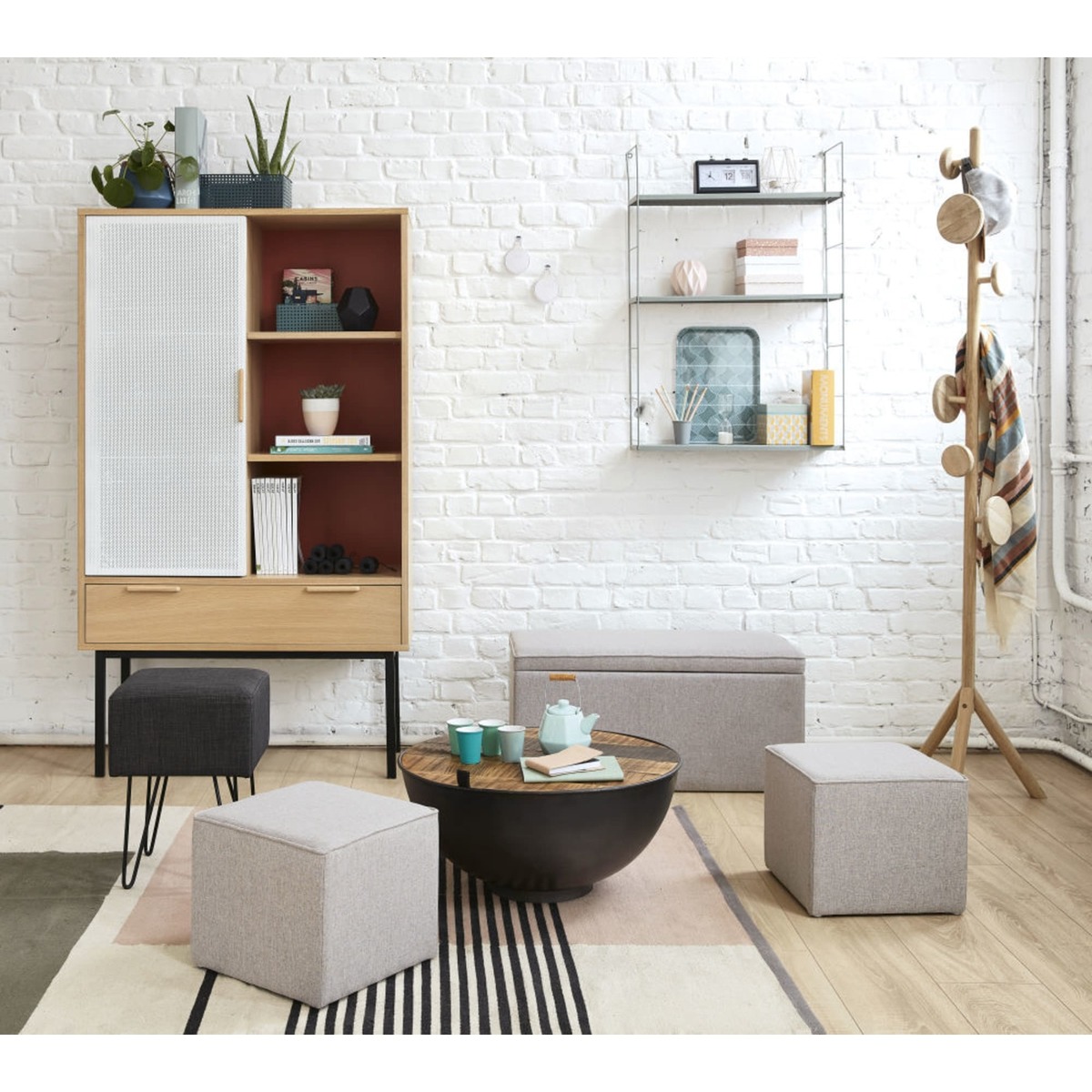 Anthracite Grey Metal and Mango Wood Side Table with Storage – image 6
