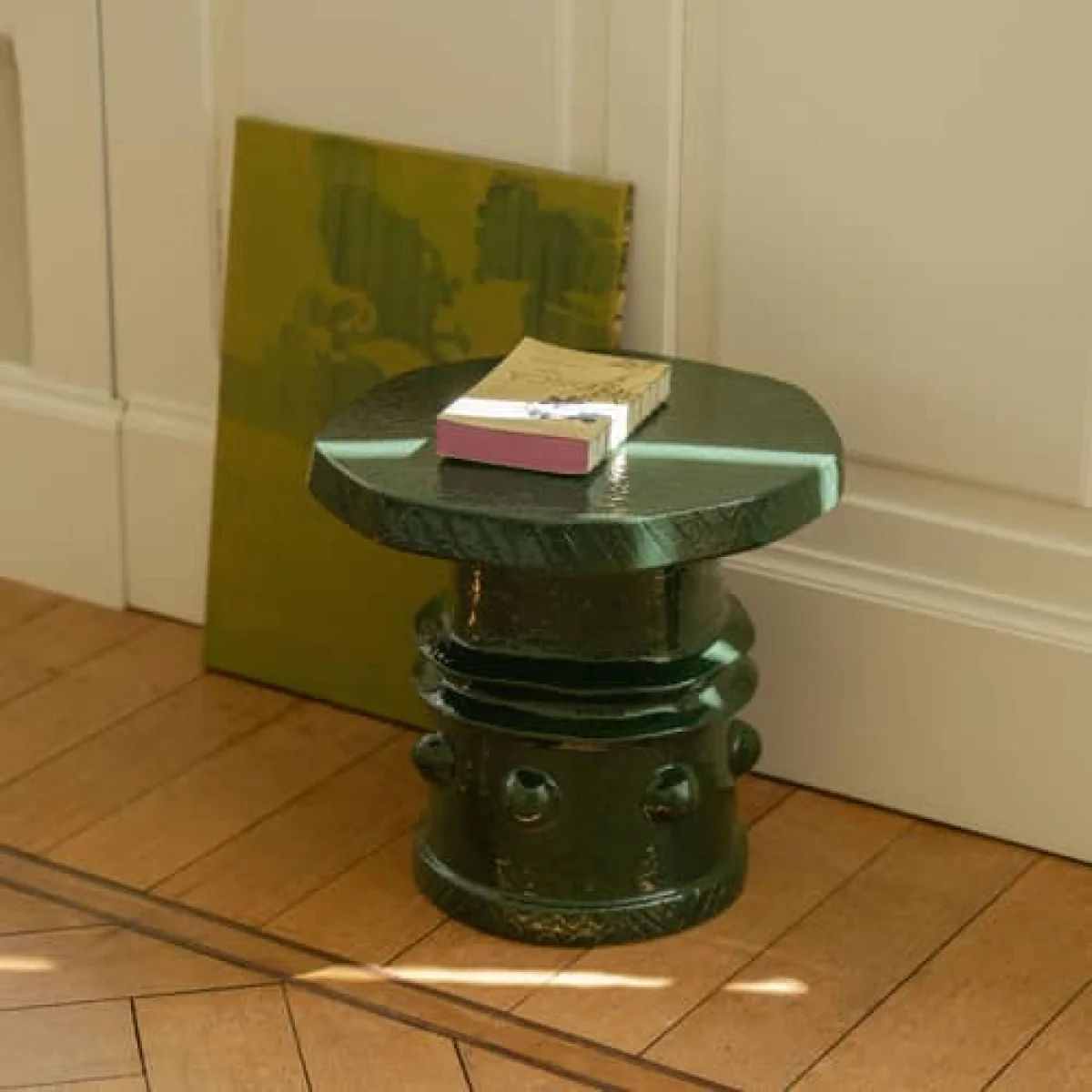 Clara 08 End table ceramic green / Ø 39 x H 37 cm - Serax – image 3