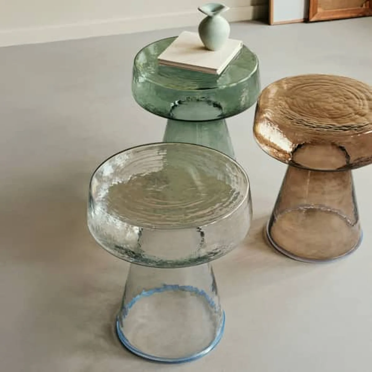 Clara End table glass green / Ø 39 x H 44 cm - BROSTE COPENHAGEN – image 2