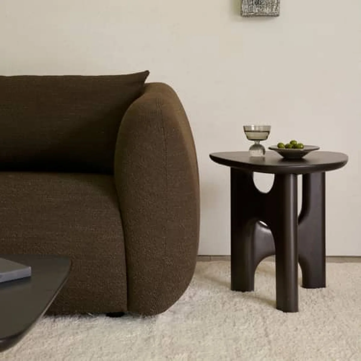 Flow End table wood brown / 54 x 50 x H 46 cm - Ethnicraft – image 3