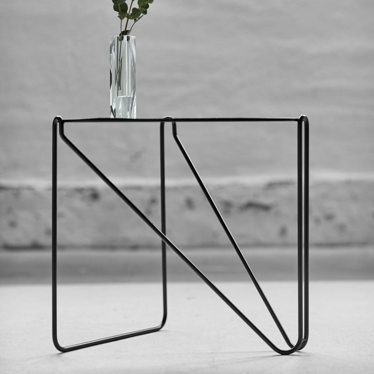 LIND DNA Curve Chameleon Hippo side table black-anthracite – image 4