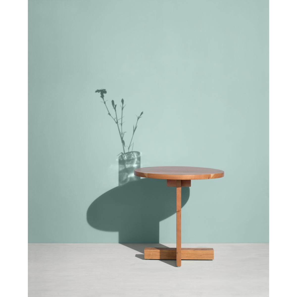 Massproductions 4PM side table Ø36 cm Cherry tree – image 3