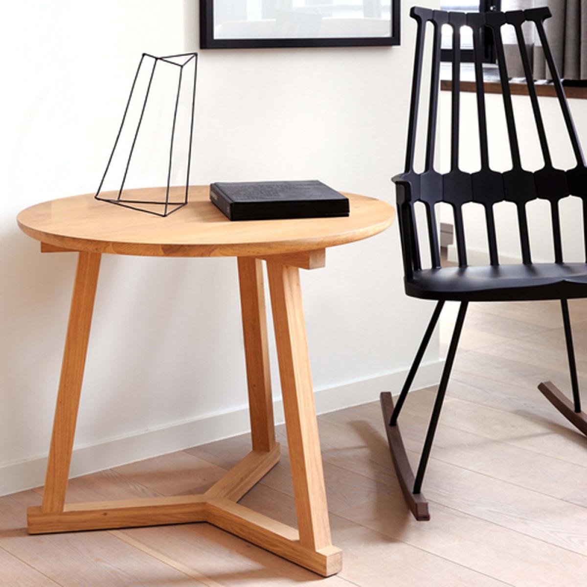 Ethnicraft Tripod side table Oak — Wax oil small 56x46 cm – image 4