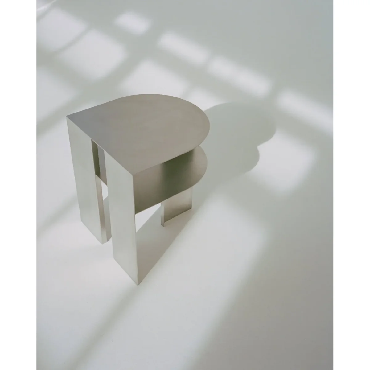 New Works Rand side table Stainless Steel – image 2