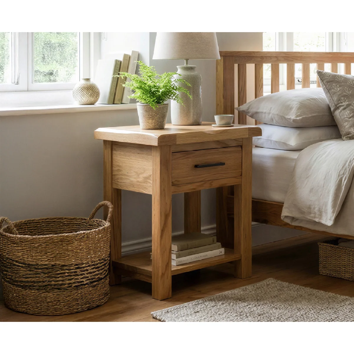 Harrogate Rustic Solid Oak Lamp Table – image 3