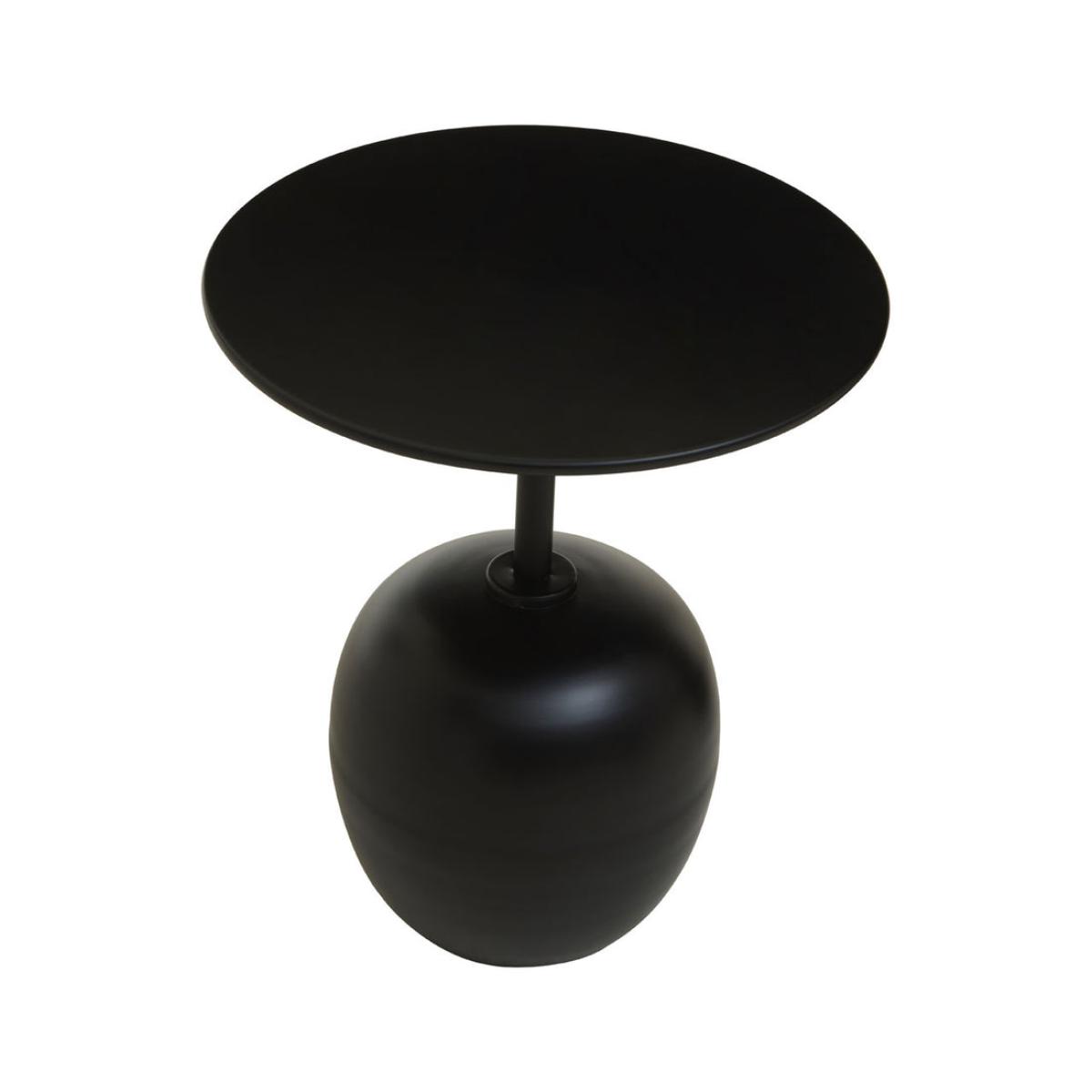 Olivia's Coral Side Table in Matt Black – image 2