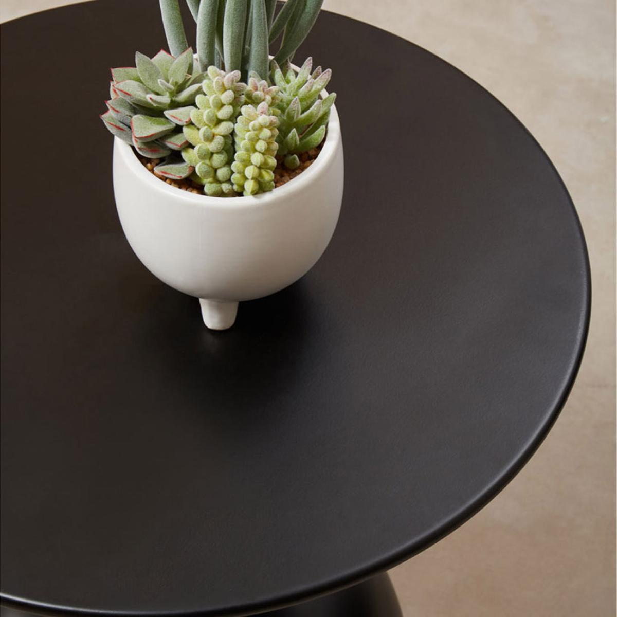 Olivia's Coral Side Table in Matt Black – image 5