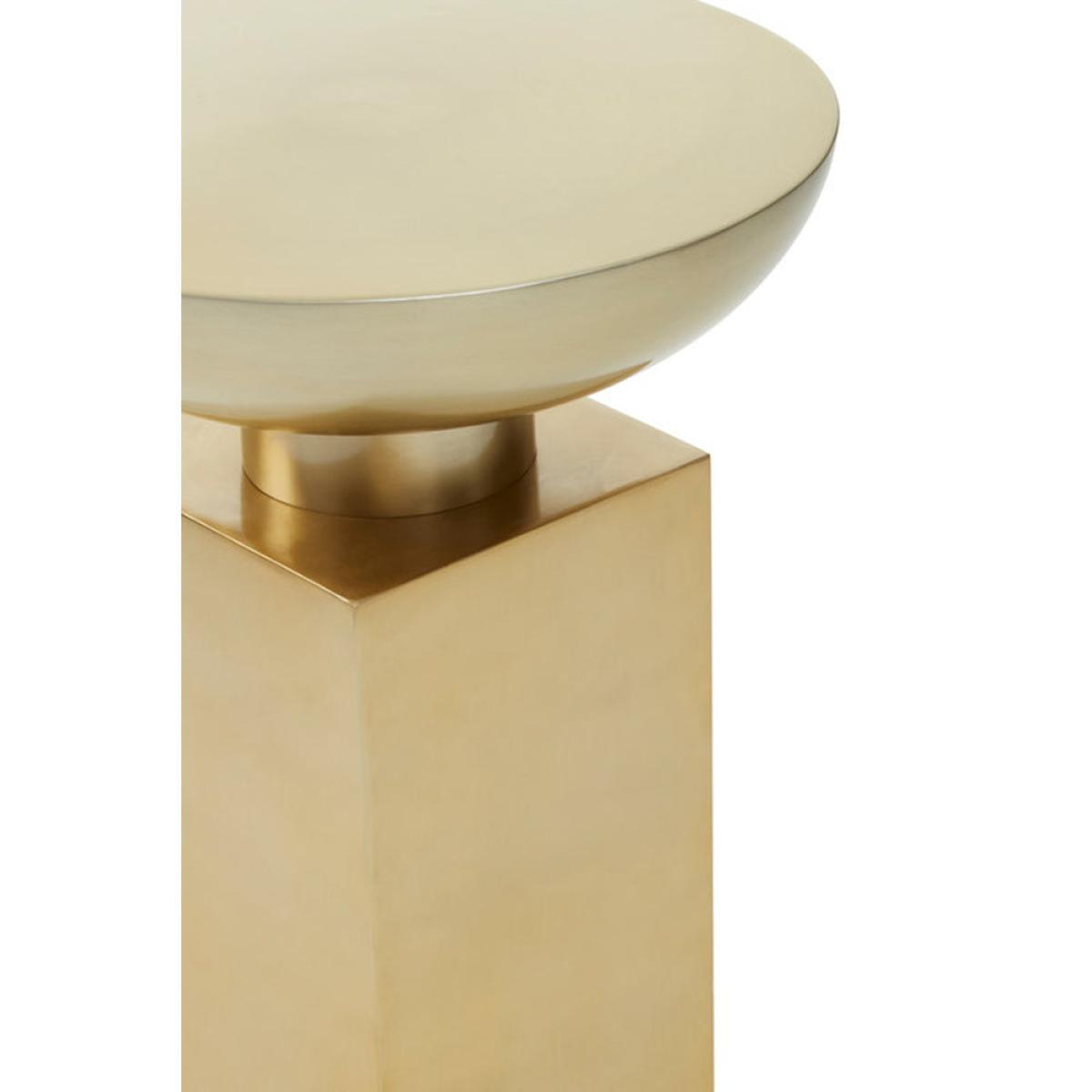 Olivia's Luxe Gold Side Table – image 4