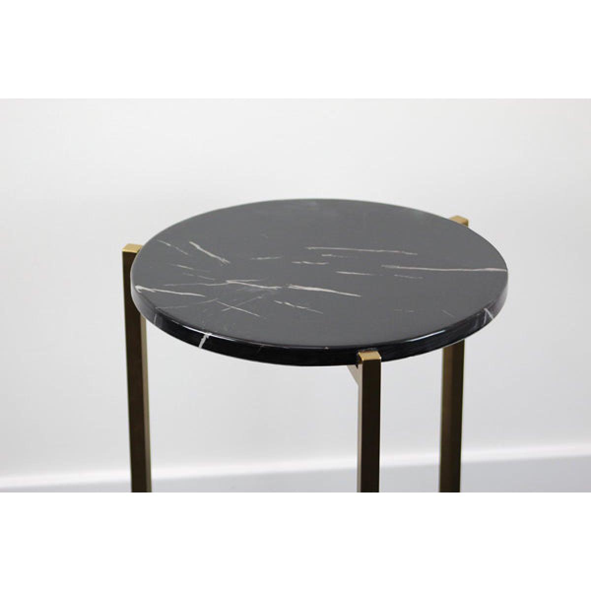 Olivia's Ulla Side Table – image 2