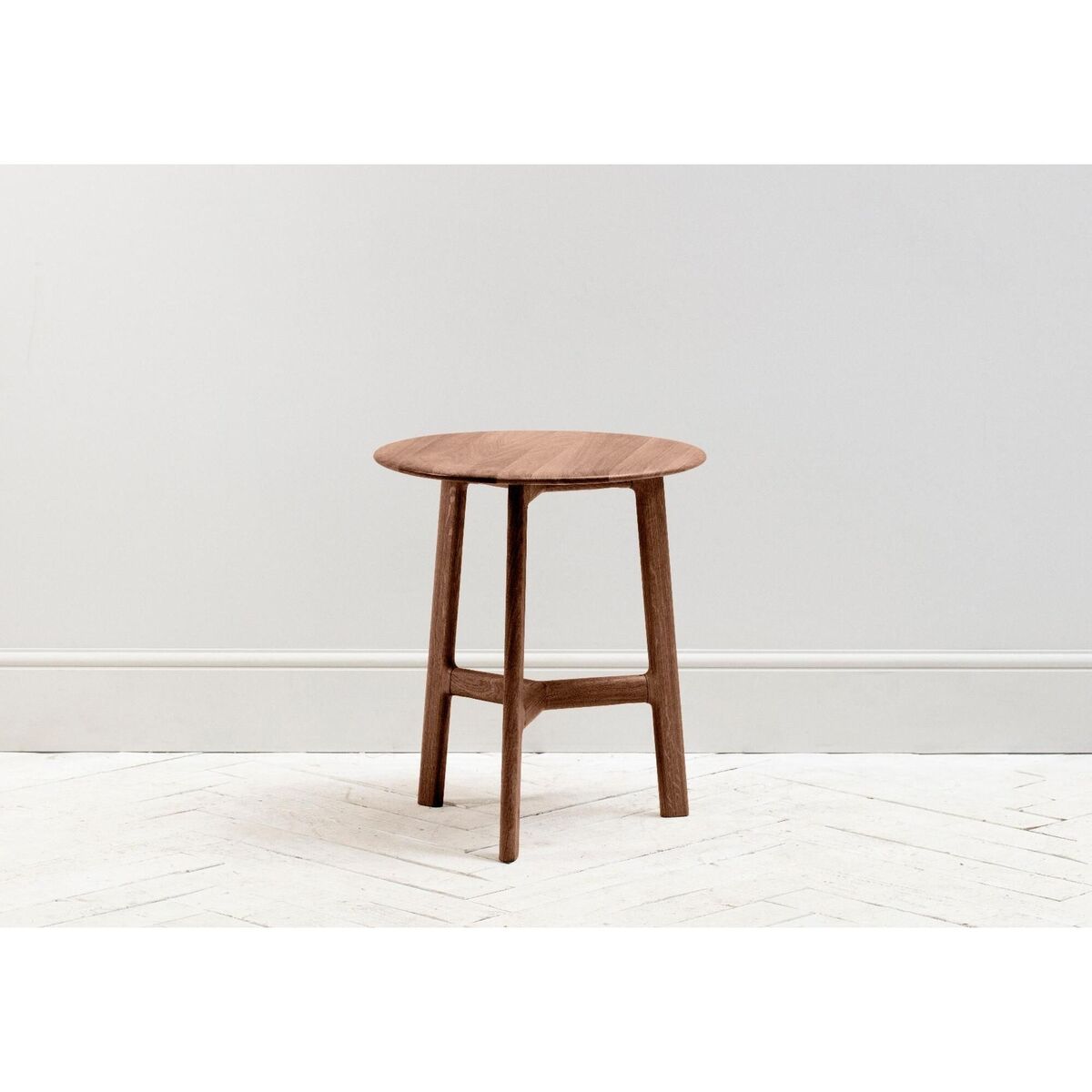 Menorca Walnut Side Table – image 2