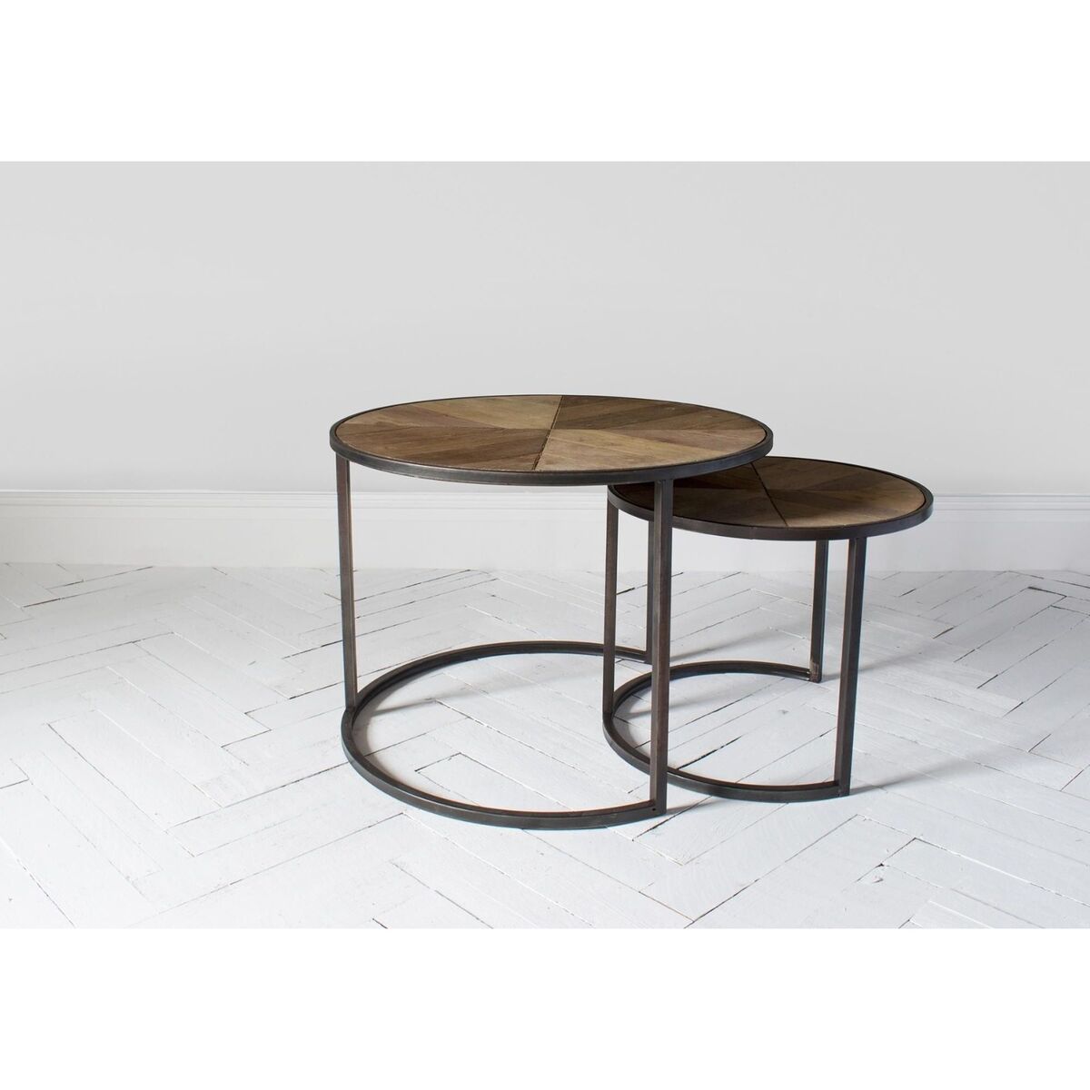 Gordon Nesting Tables – image 4