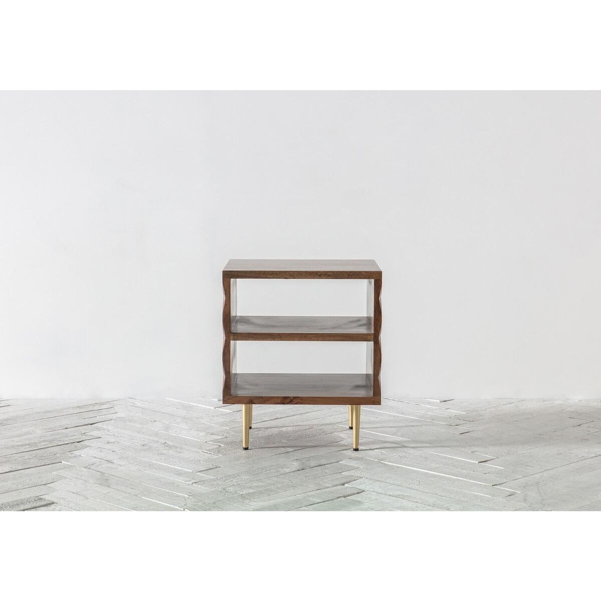 Gilda Acacia Side Table – image 3