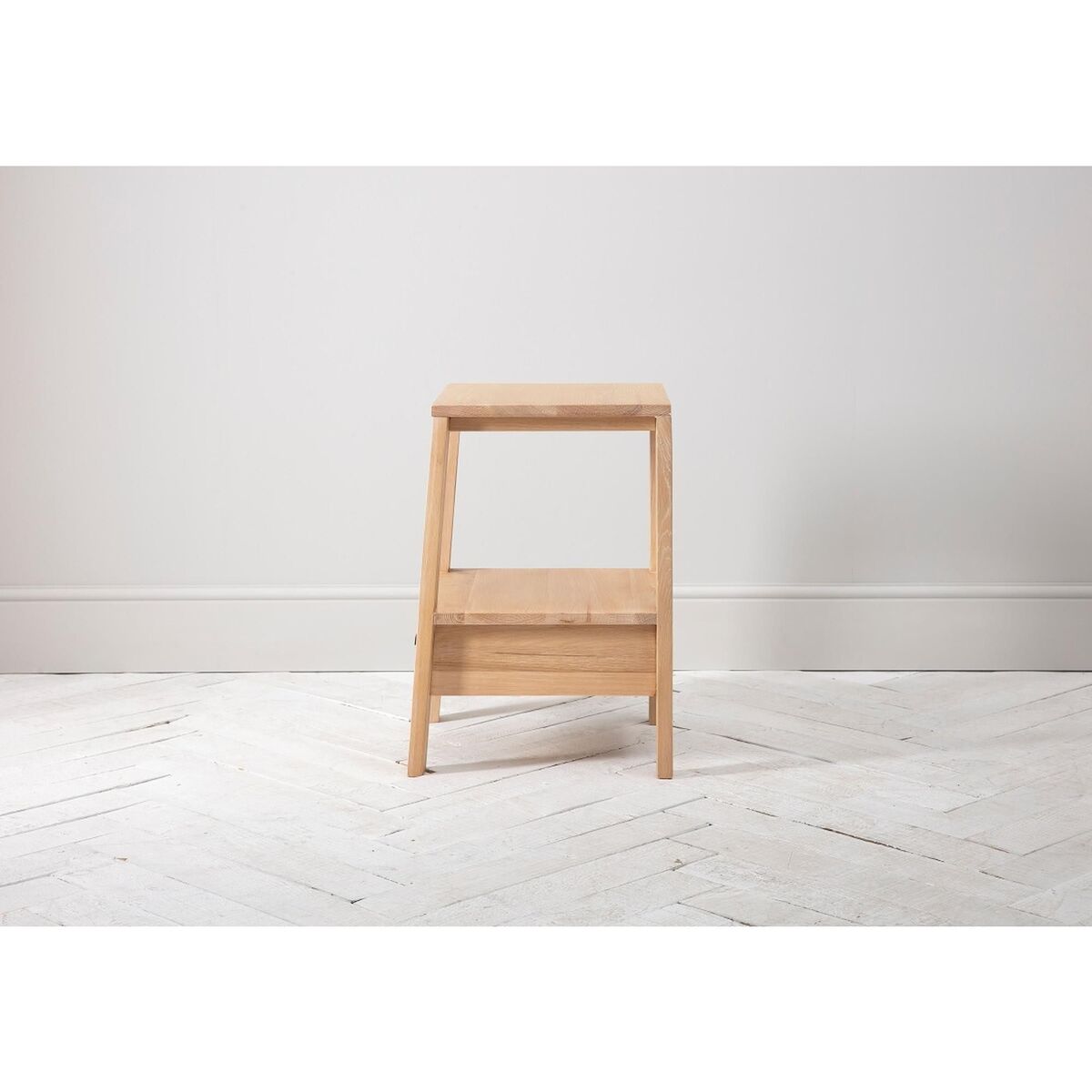 Lee Oak Side Table, Small – image 5