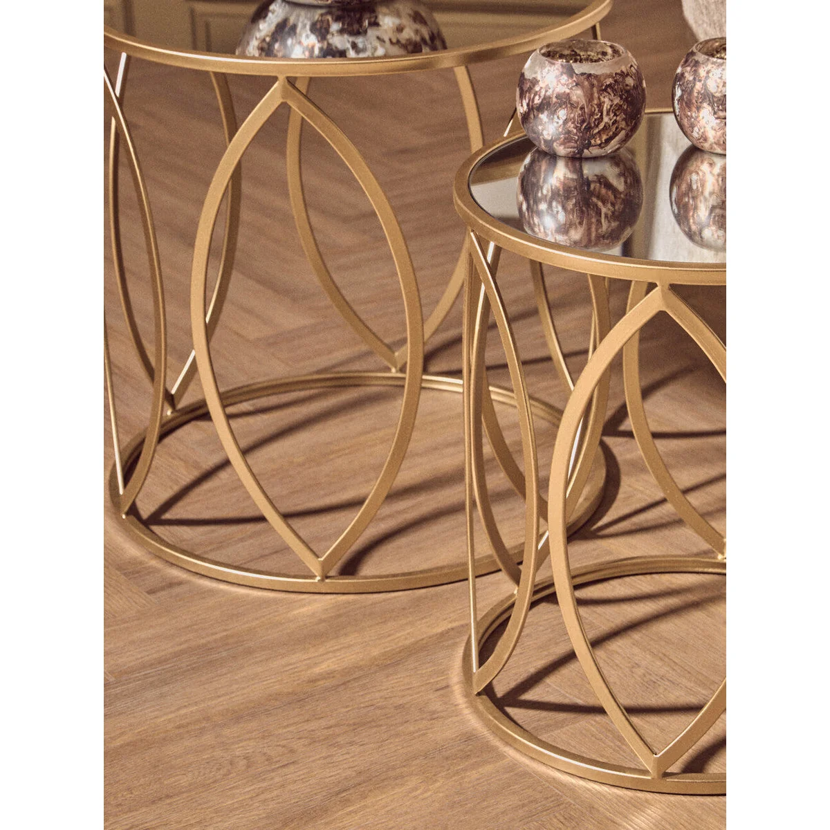 Arcana Gold Finish Set of 2 Side Tables with Mirrored Glass Top – image 4