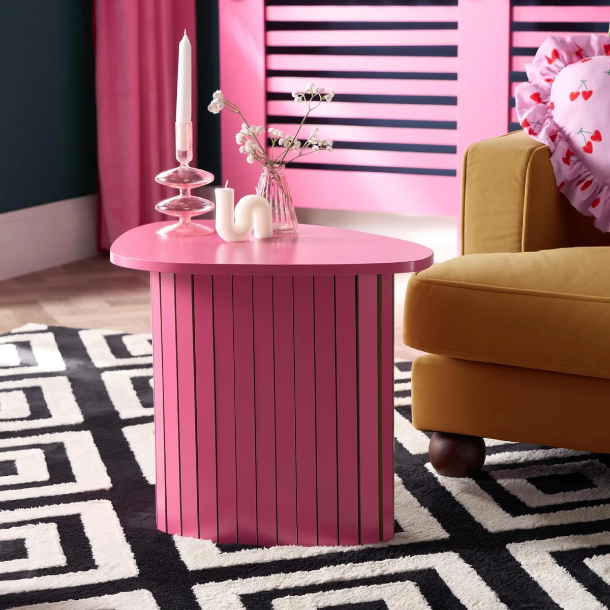 Madison Ribbed Side Table - Hot Pink – image 2