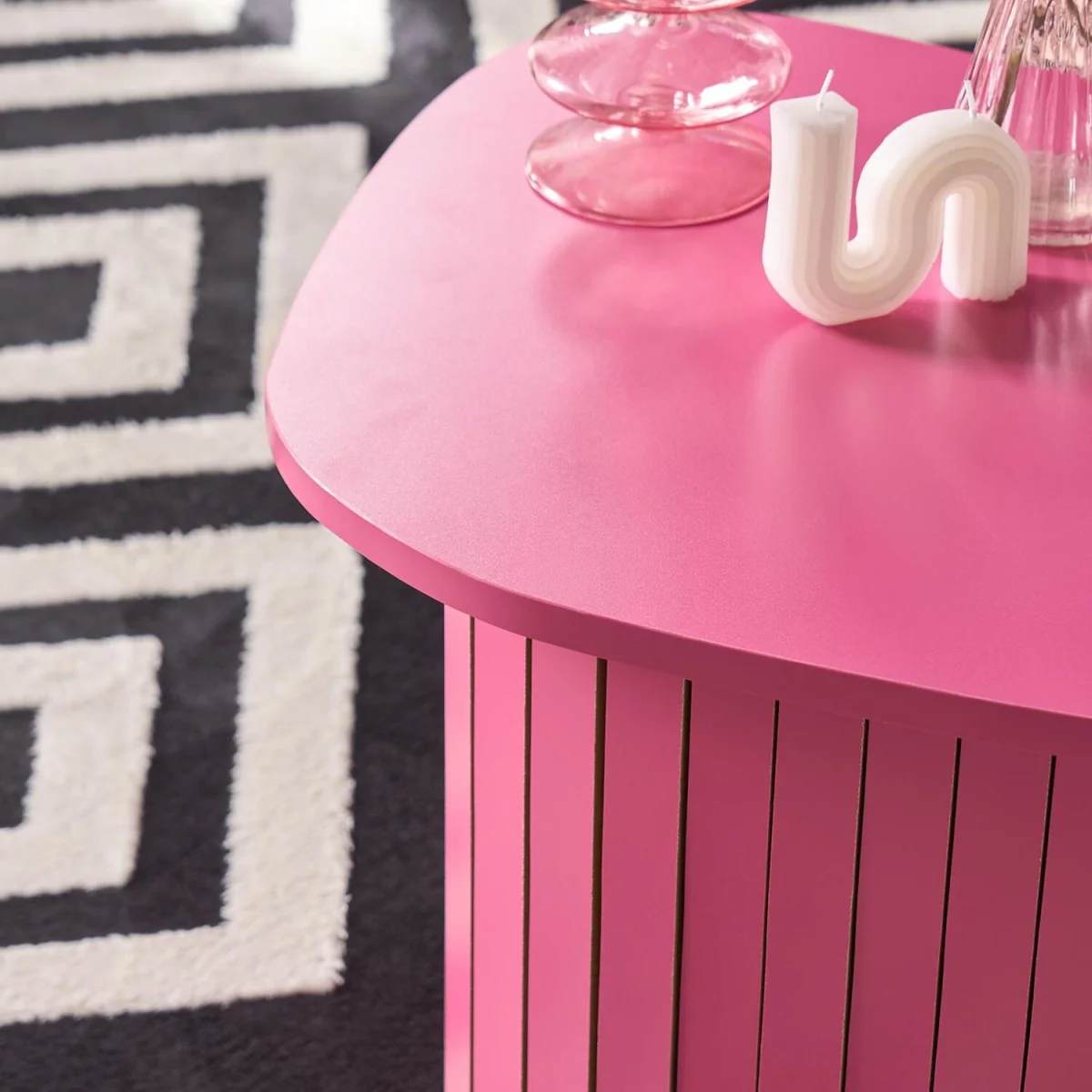 Madison Ribbed Side Table - Hot Pink – image 3
