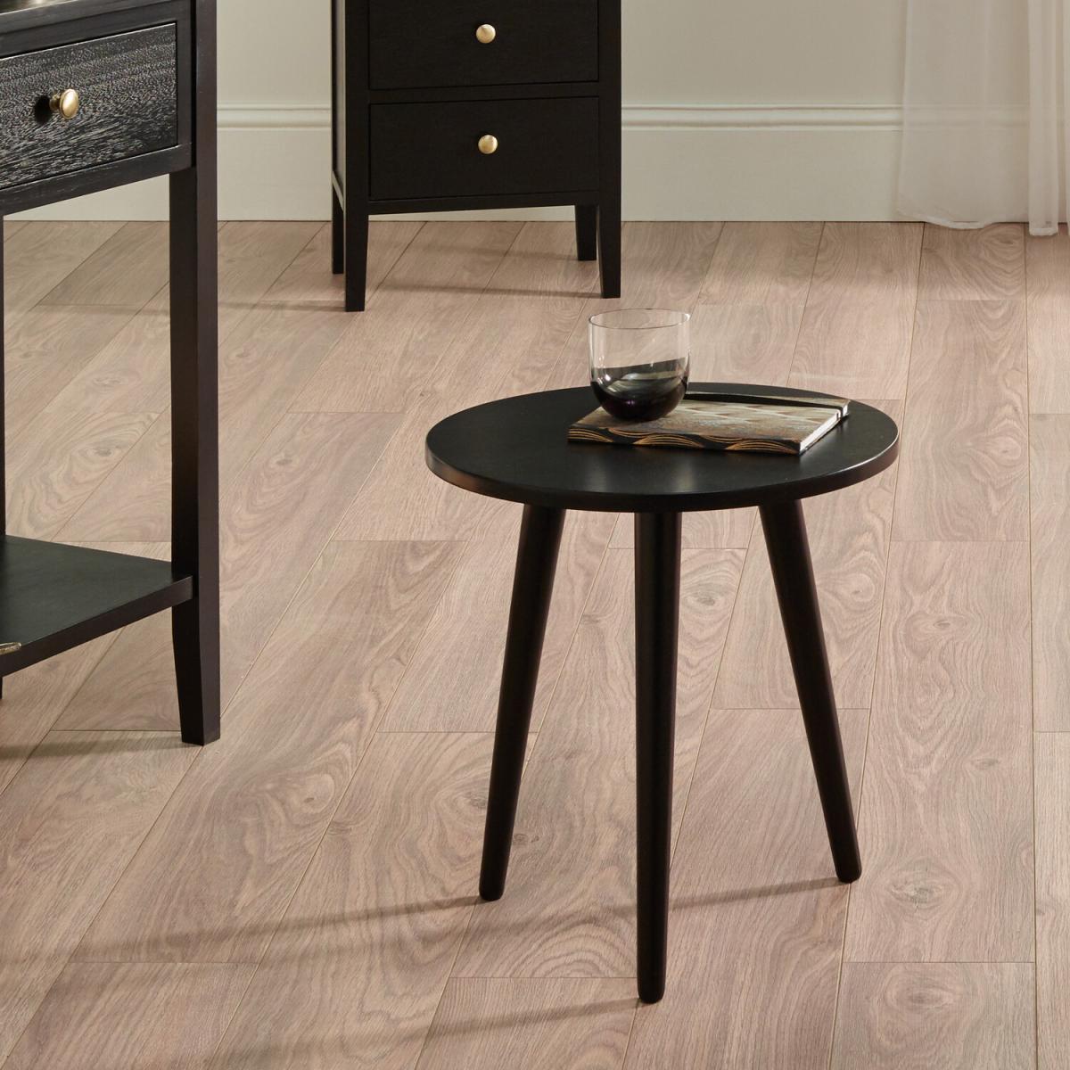 Chelmsford Satin Black Pine Wood Round Side Table - Black – image 1