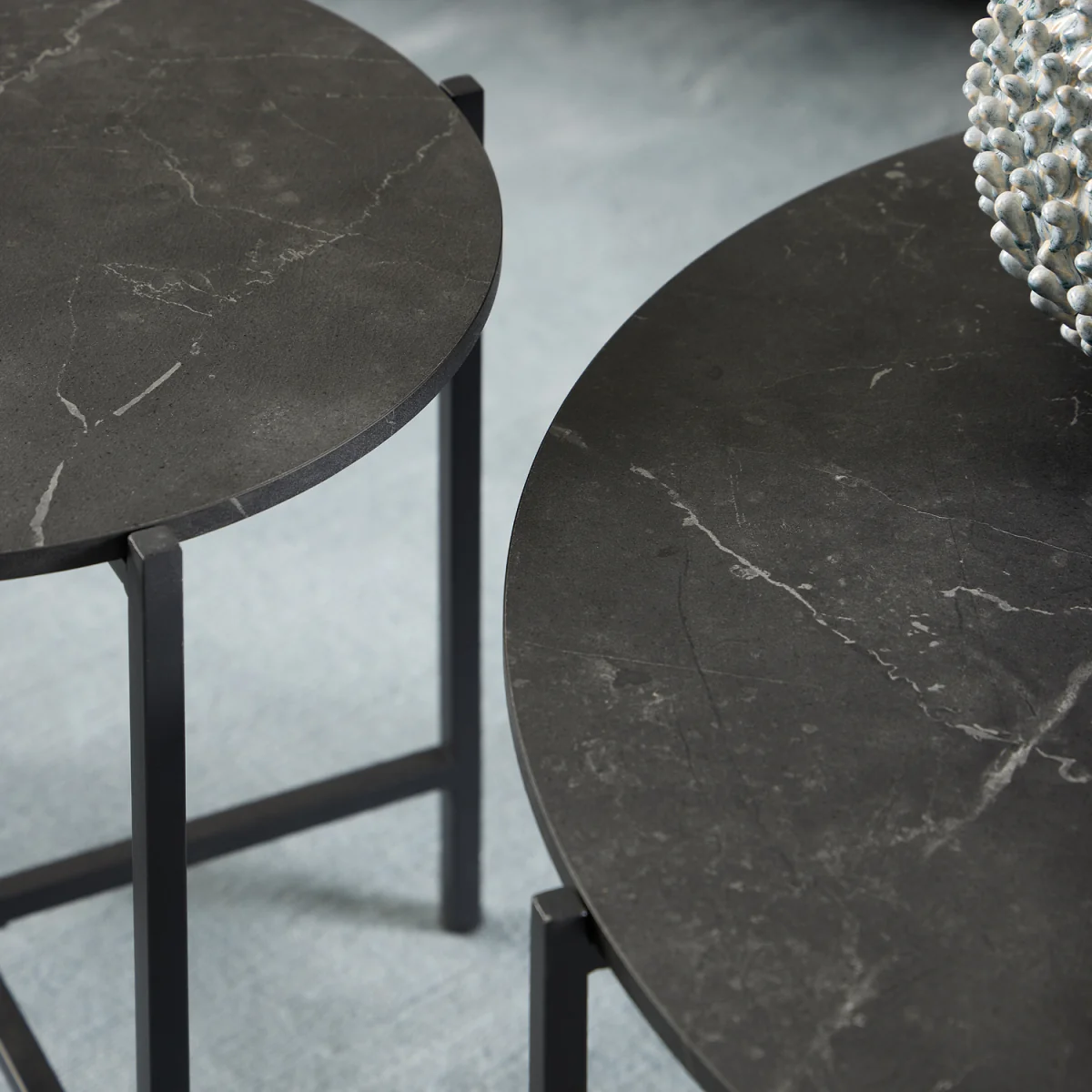 Lamoine Round Side Table in Matt Black - Black – image 4