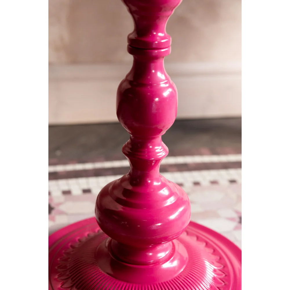 Hot Pink Heart Metal Side Table – image 4