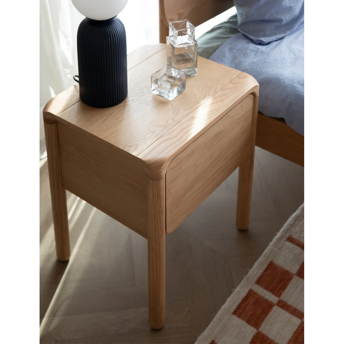 Toffee Side Table Natural – image 4