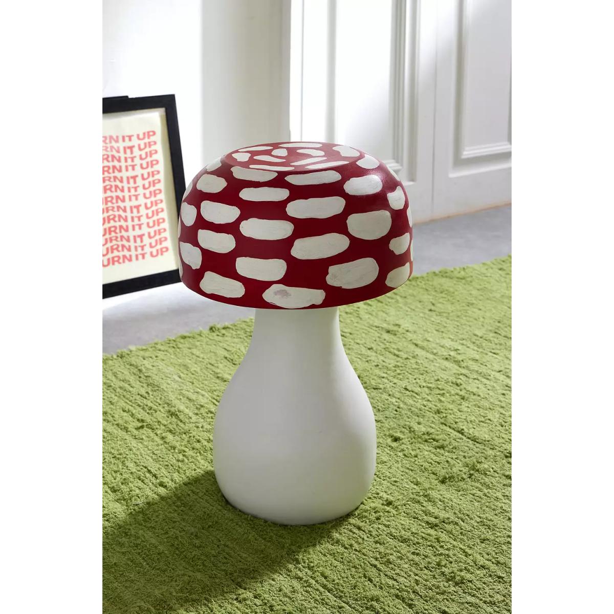 Mushroom Side Table - Red L: 35.5cm x W: 35.5cm x H: 54.5cm at Urban Outfitters – image 4