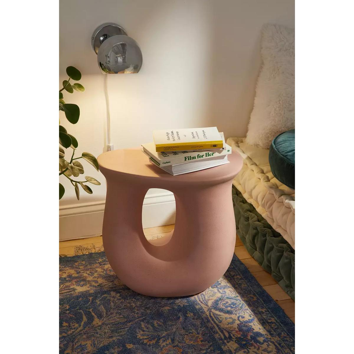 Urban Outfitters Pink Vera Ceramic Side Table - Pink L: 44.9cm X W: 29.9cm X H: 43.9cm – image 2