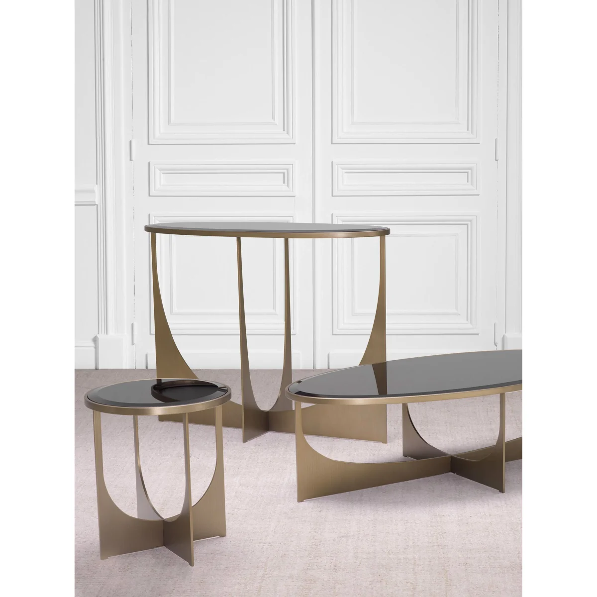 Round Side Table Elegance with Glass Top – image 2