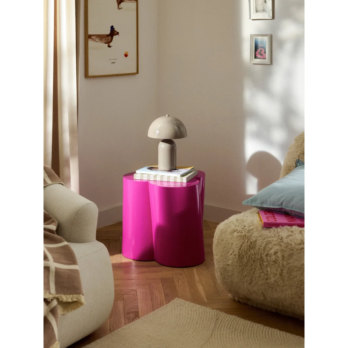 Side Table Flower – image 6