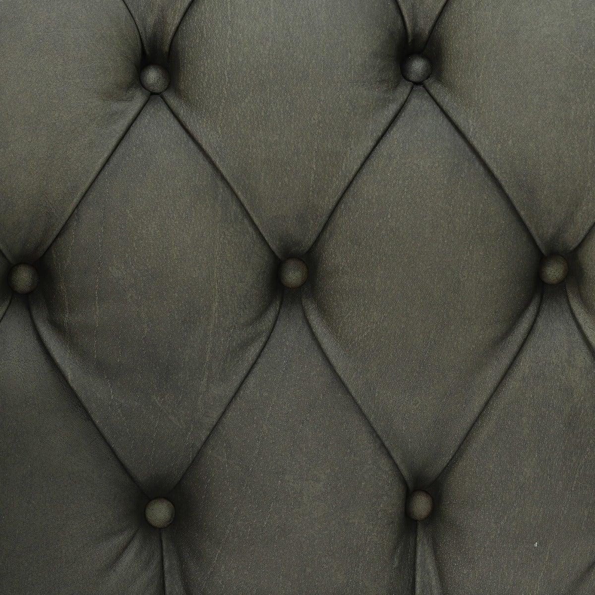 Winslow Medium Chesterfield 3 Seater Sofa, Green Leather | Barker & Stonehouse – image 6