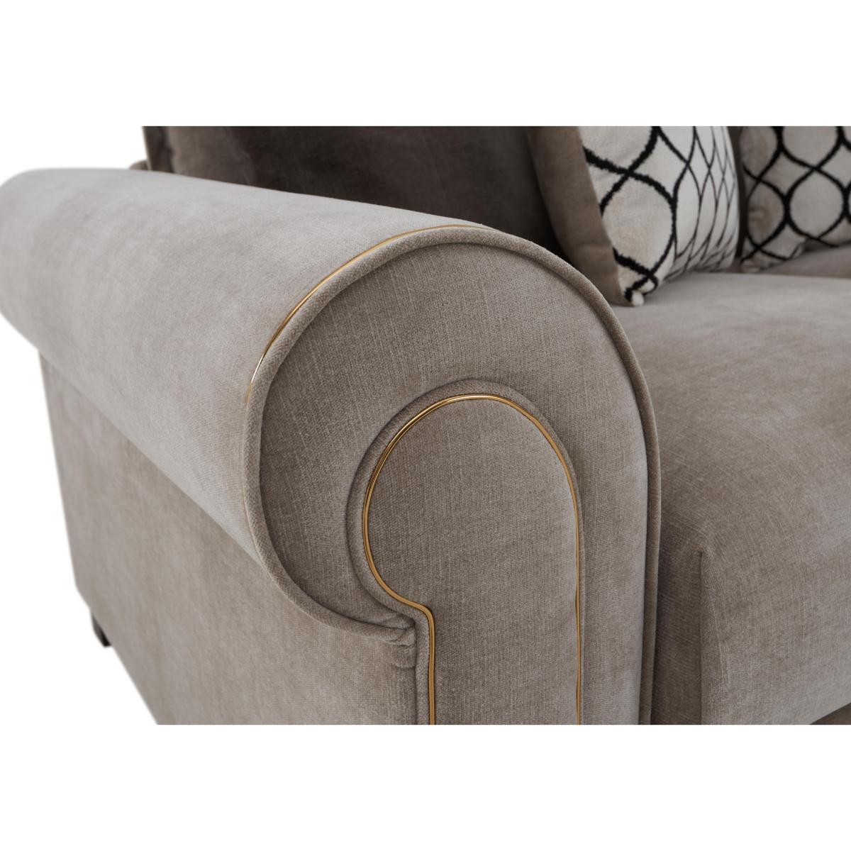 Alexander and James - Sumptuous 3 Seater Fabric Sofa – image 1