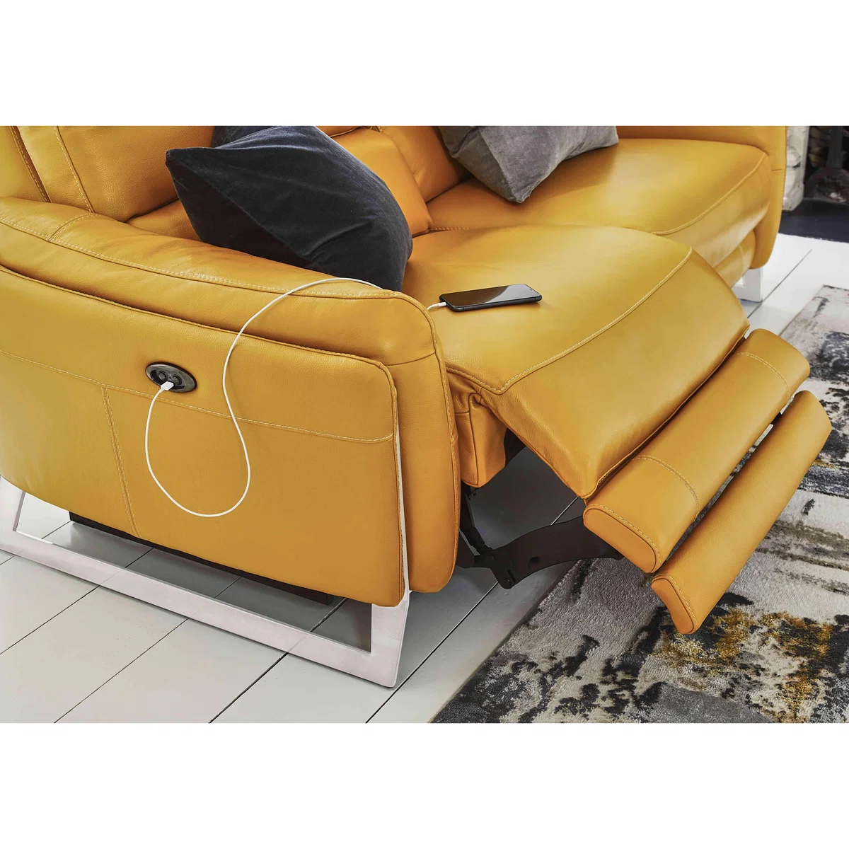 Amarilla 3 Seater Leather Sofa - Beige- World of Leather – image 4