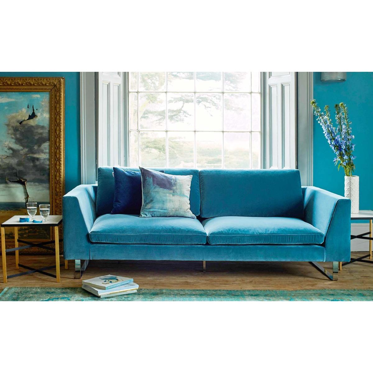 New York Armchair - Cornflower Blue Lario Velvet – image 2