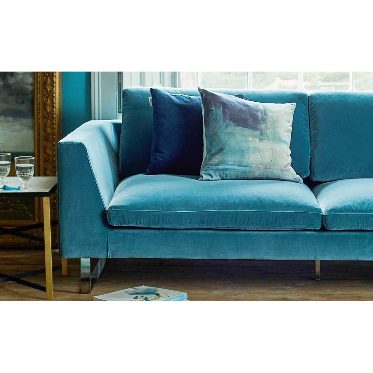 New York Armchair - Cornflower Blue Lario Velvet – image 3