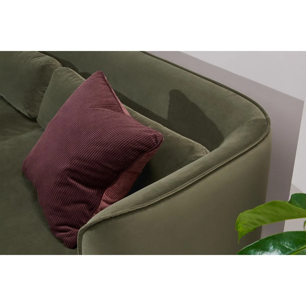 Maliri 3 Seater Sofa, Pistachio Green Recycled Velvet – image 5