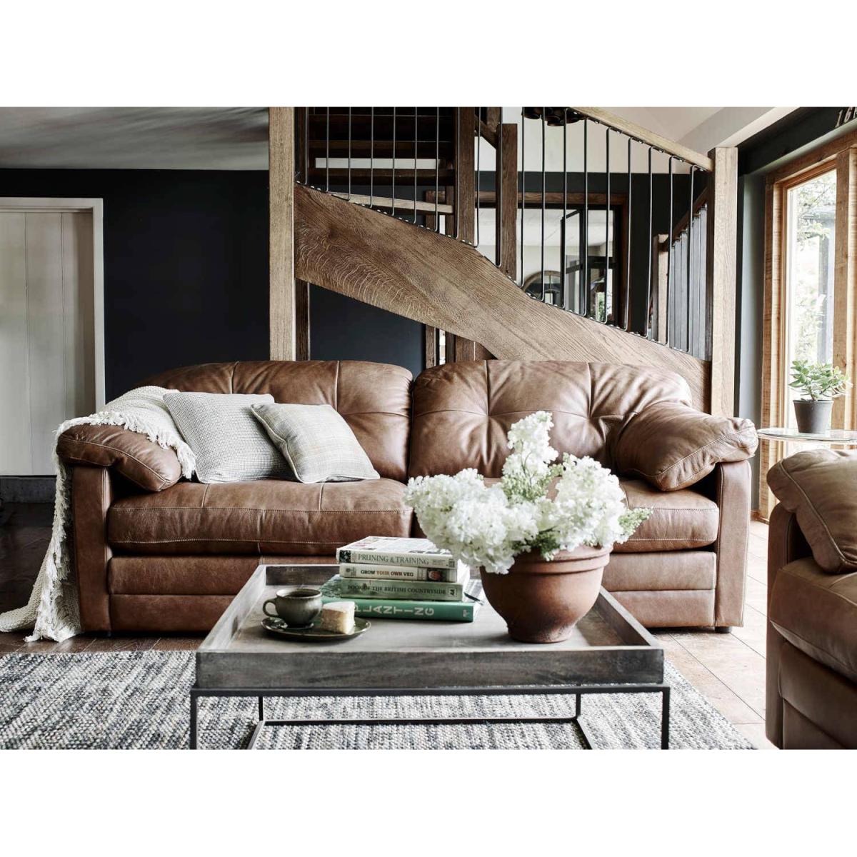 Alexander & James Bailey 3 Seater Sofa – image 3