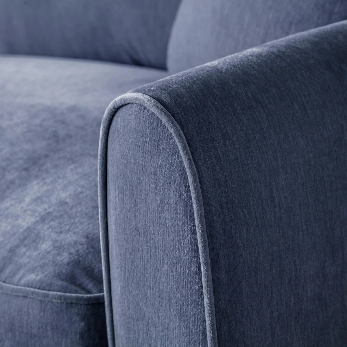 The Sophia 3 Seater Sofa - Gold – image 10
