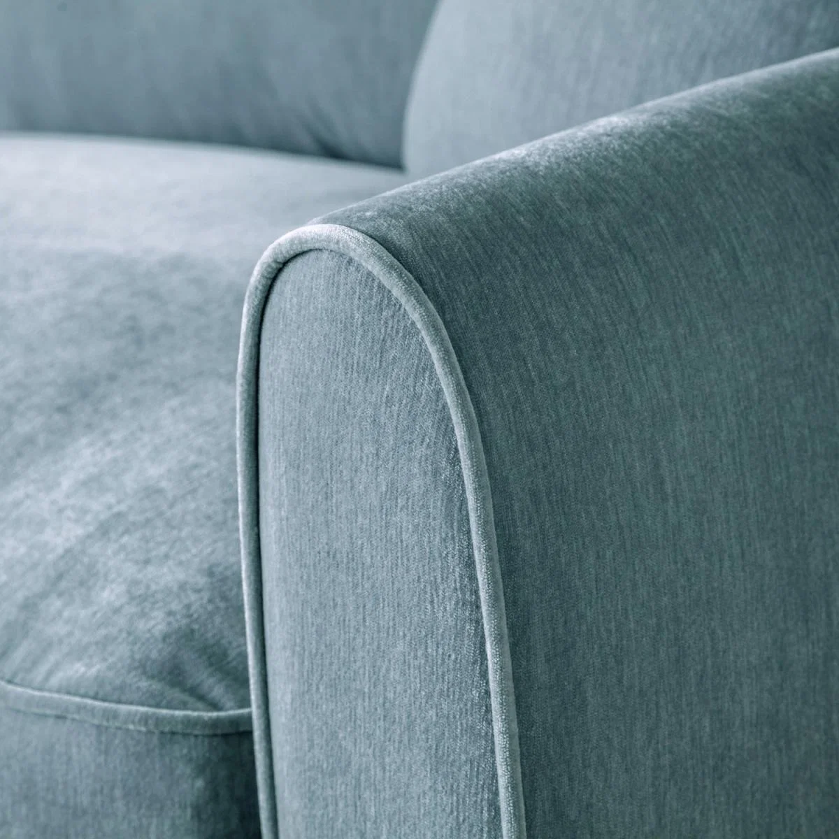 The Sophia 3 Seater Sofa - Ice – image 13