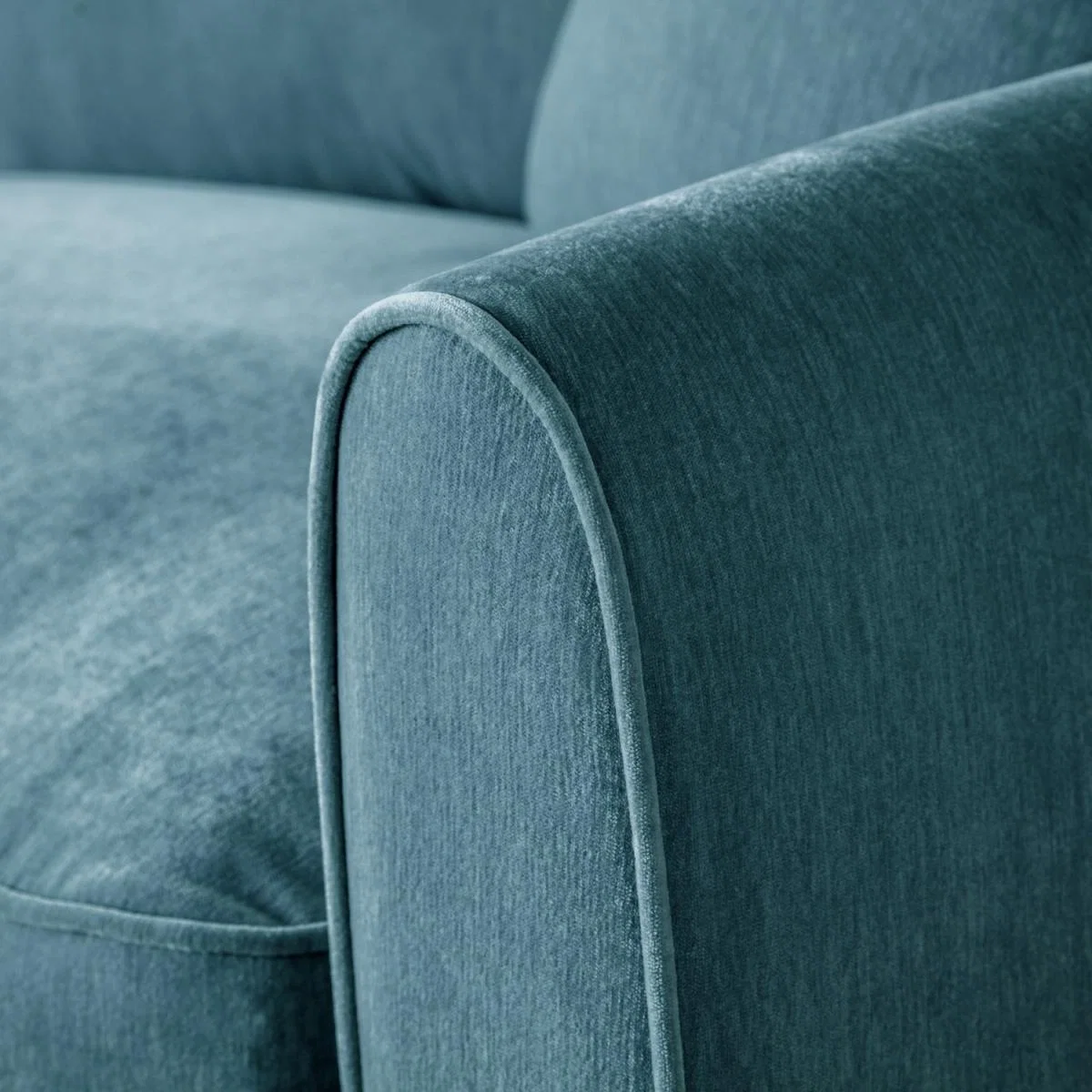 The Sophia 3 Seater Sofa - Ice – image 8