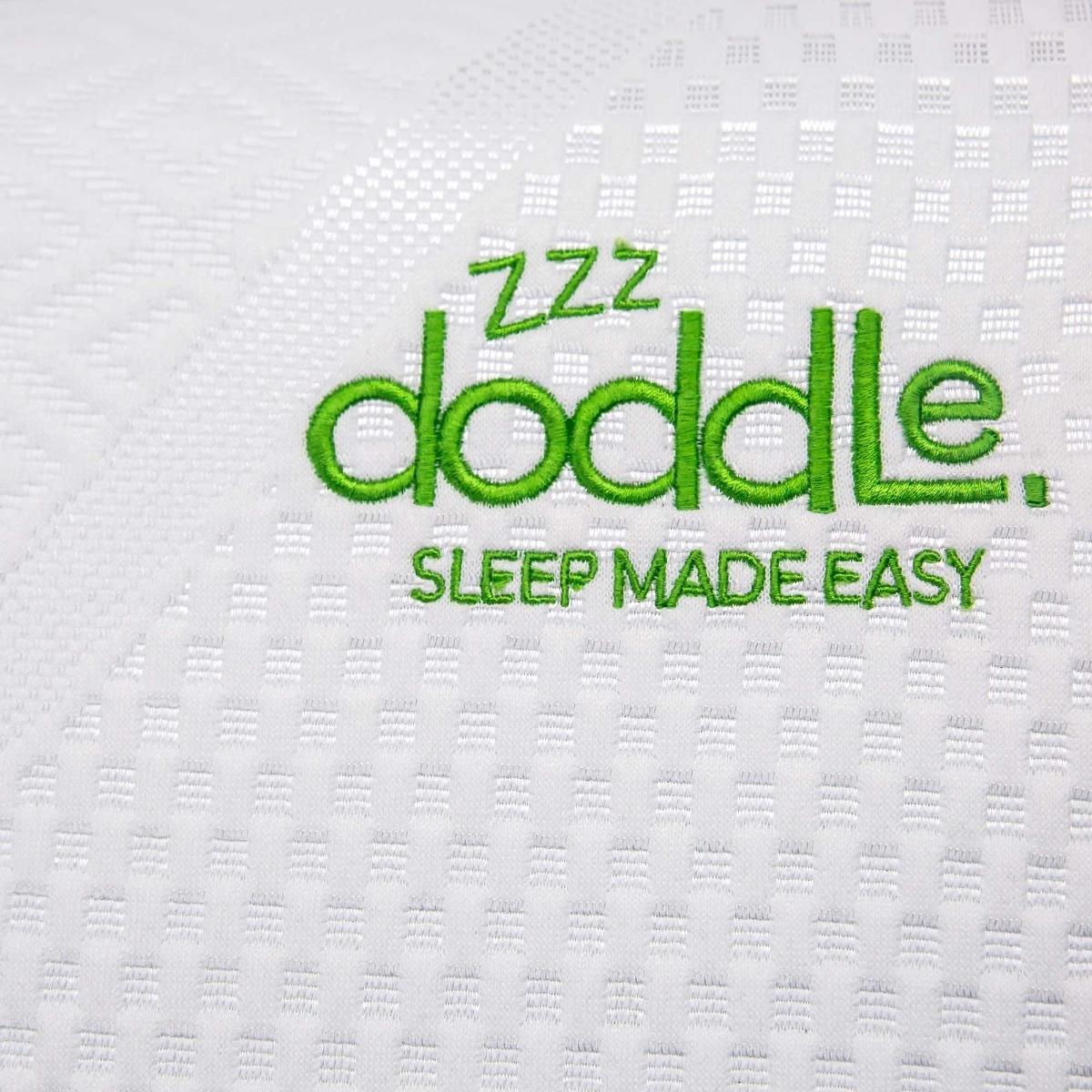 Doddle Mattress With Pillows – image 8