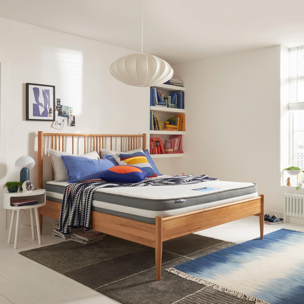 Silentnight S Geltex 1000 Pocket Sprung Mattress White – image 2