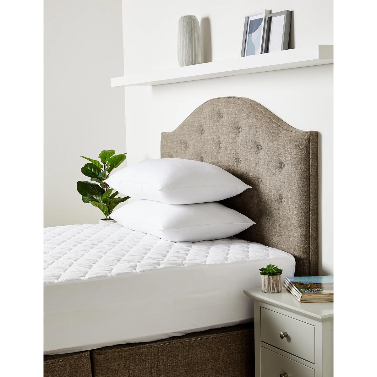 M&S Fresh & Cool Mattress Protector - SGL - White, White – image 1