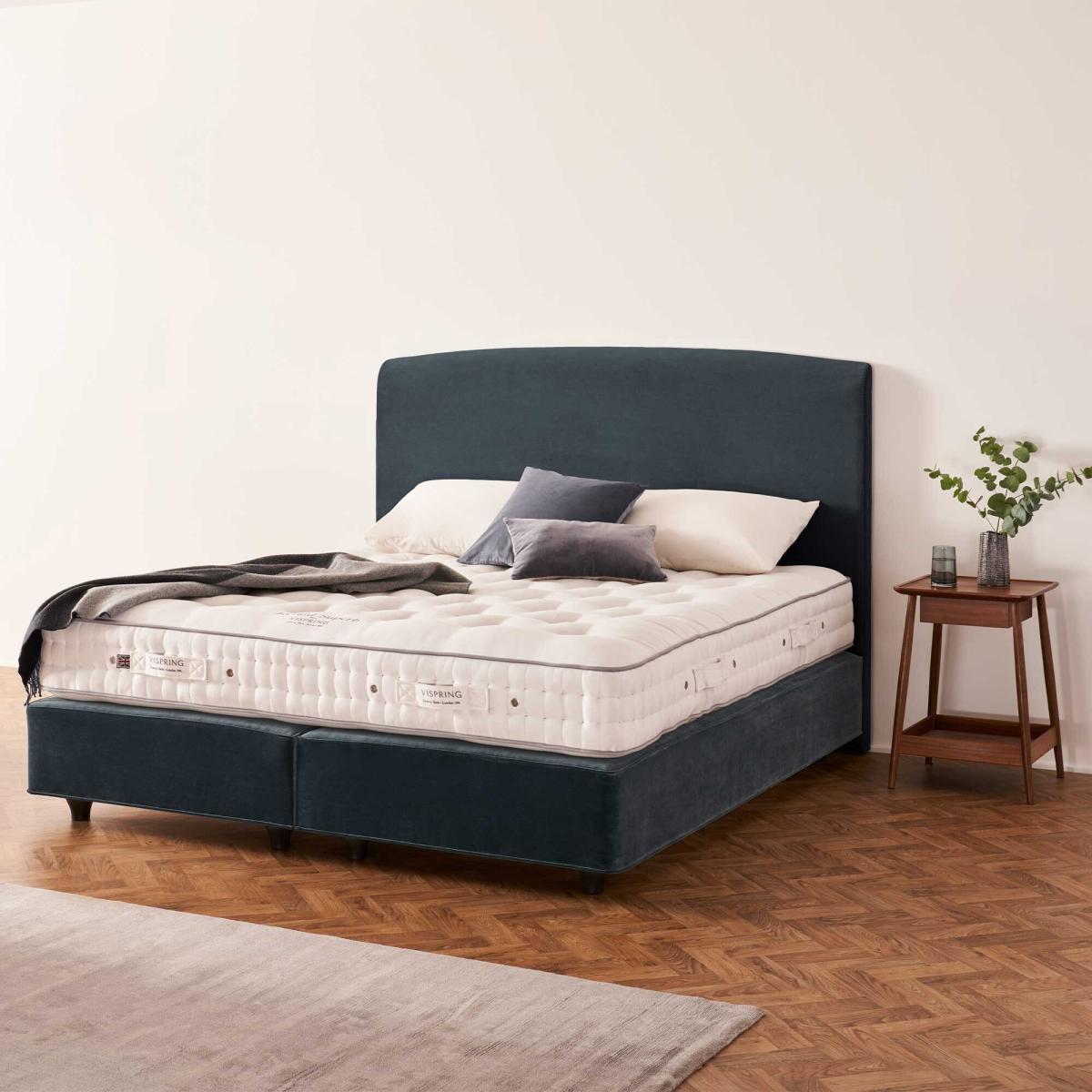 Vispring Herald Superb 182x200cm Mattress | Barker & Stonehouse – image 2