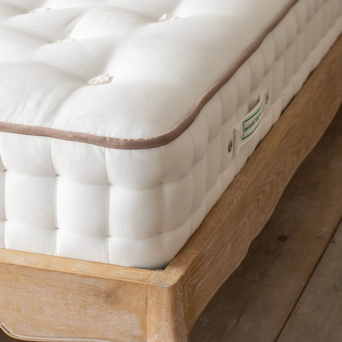 Graham and Green Roxy Bed Mattress - King Size – image 4