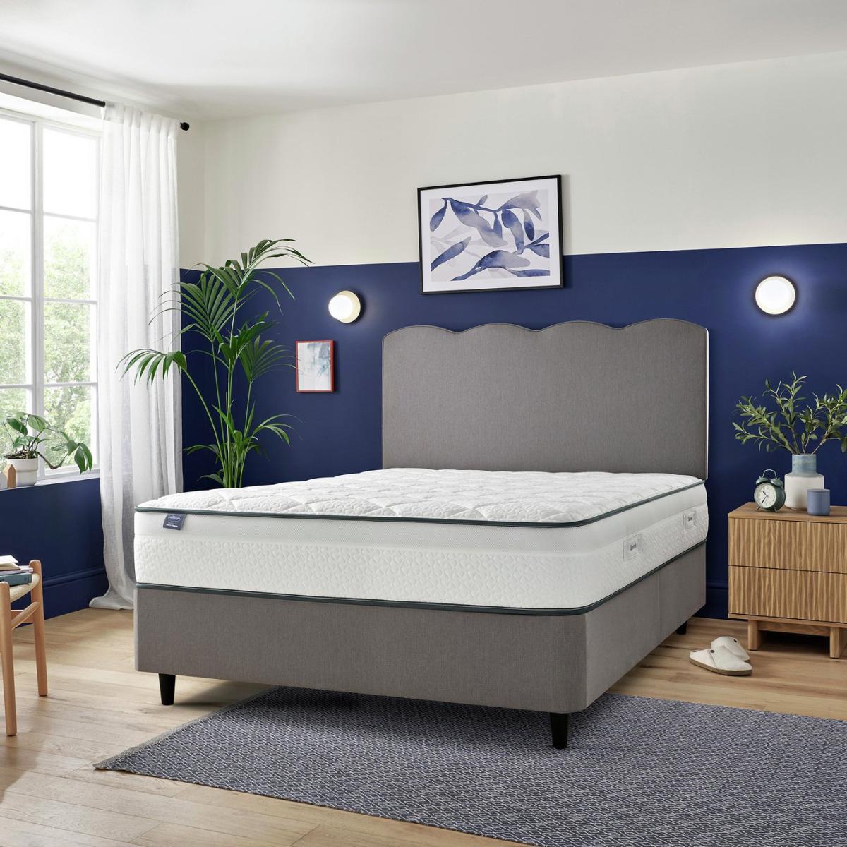 Silentnight Ultragel 1400 Pkt Sprung Mattress - Small Double – image 2