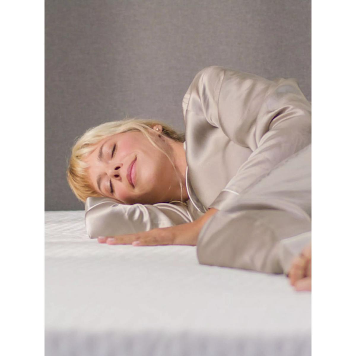 Emma NextGen Premium Hybrid Mattress, Medium/Firm Tension, Double – image 7