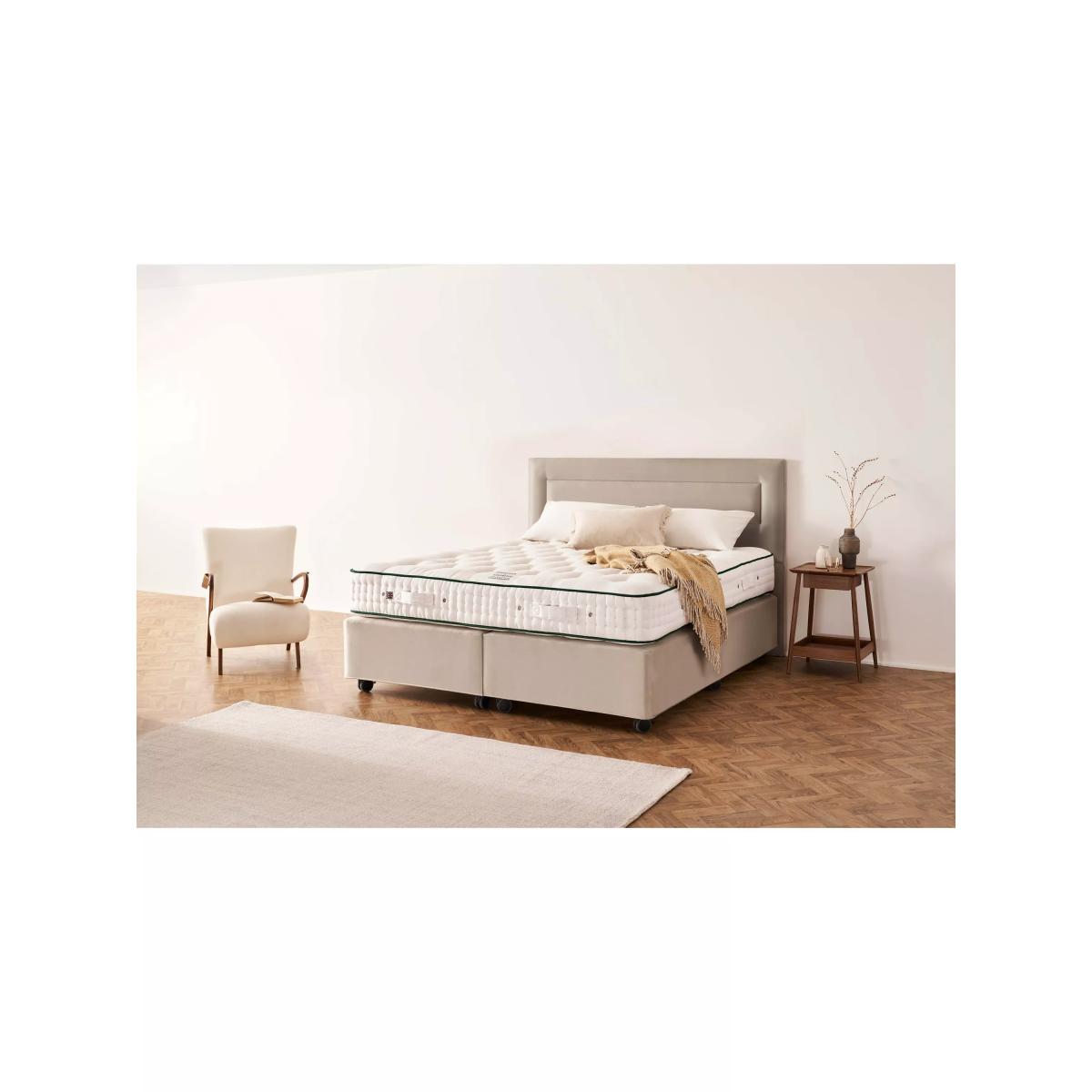 Vispring Greenwich Pocket Spring Mattress, Soft Tension, Large Emperor – image 4