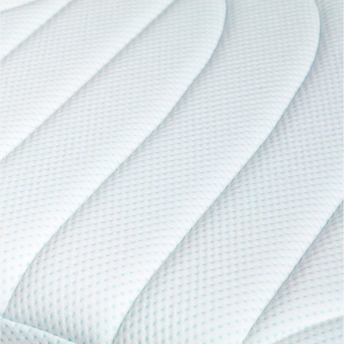 TEMPUR Pro® Luxe CoolQuilt, Medium Tension, Long Single – image 1