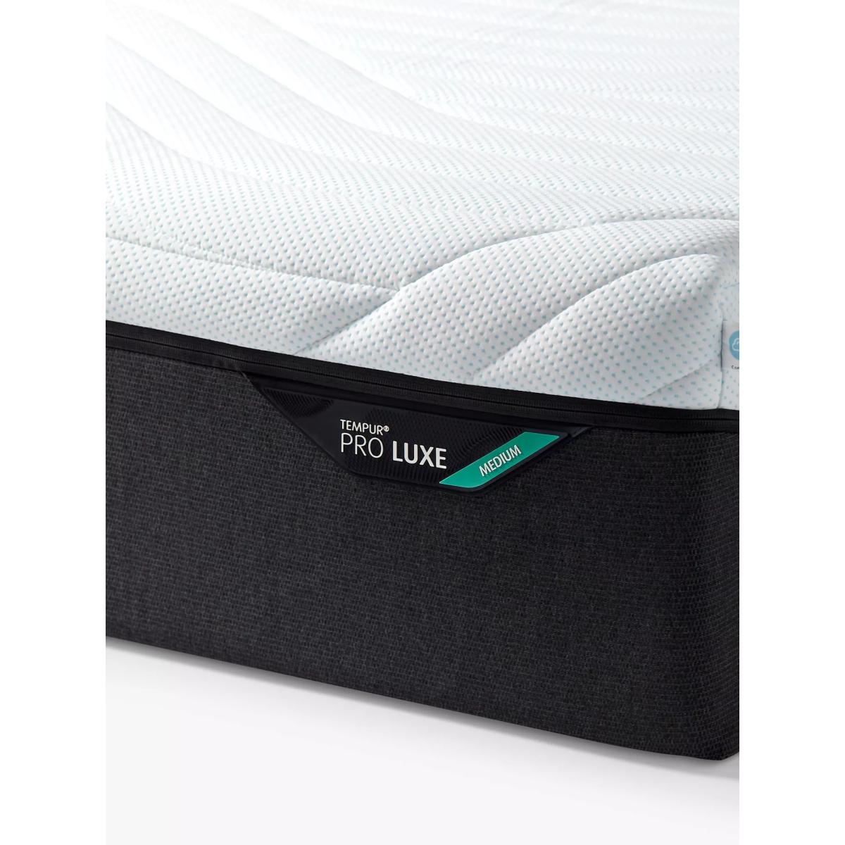 TEMPUR Pro® Luxe CoolQuilt, Medium Tension, European King Size – image 3